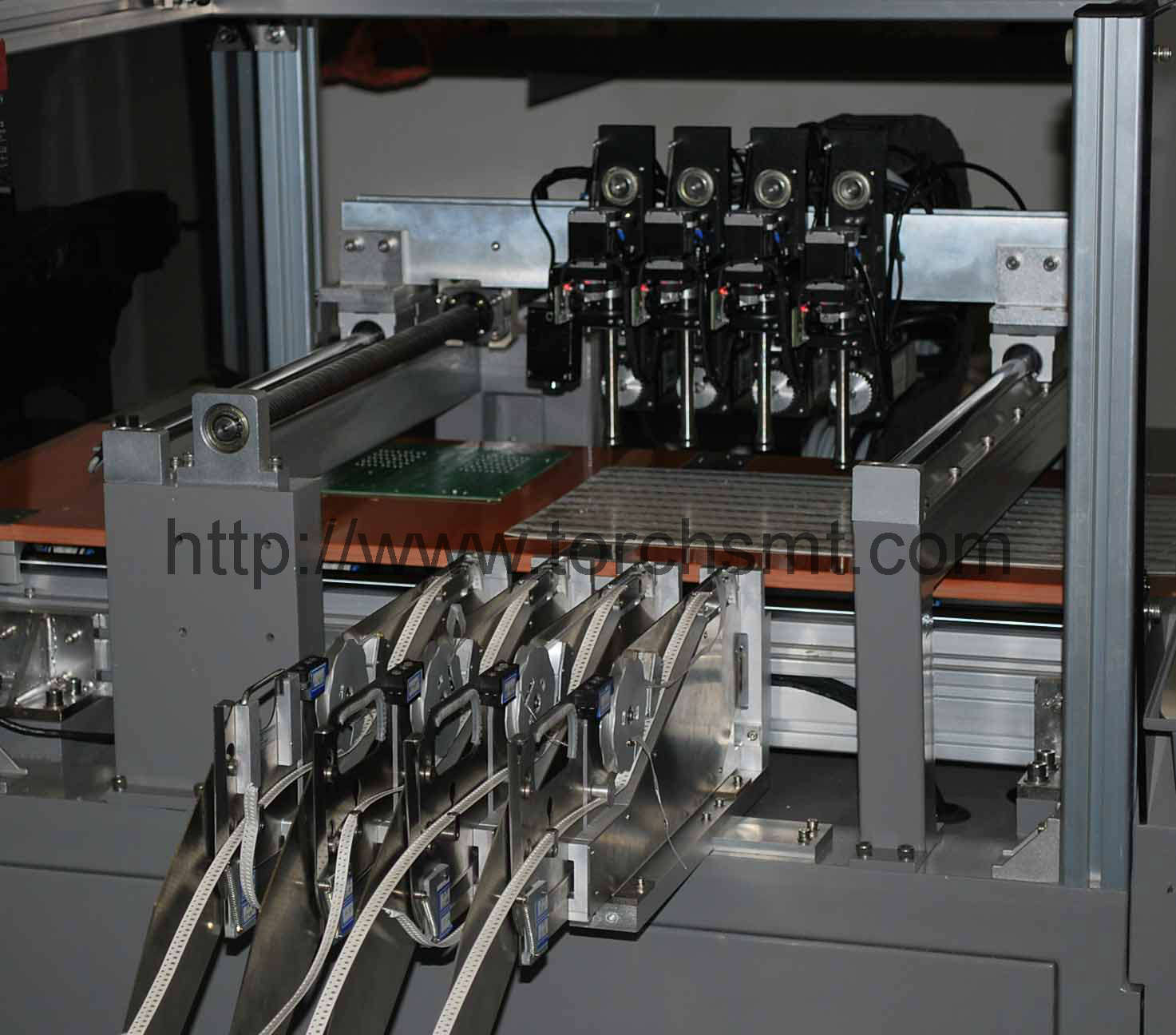 LED Automatic Chip Mounter Model： LED640